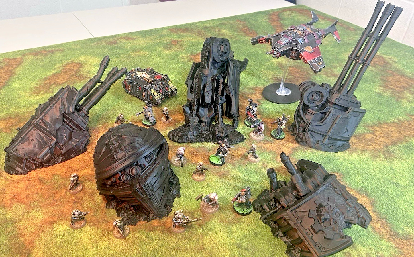Tabletop Terrain - Fallen Titan - Perfect for Warhammer 40K/Kill Team: 7 pcs