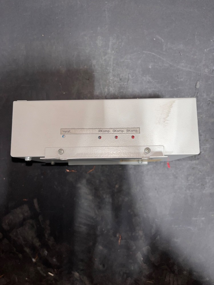 UNIPO 2UIVGARGBX00 Data Switcher