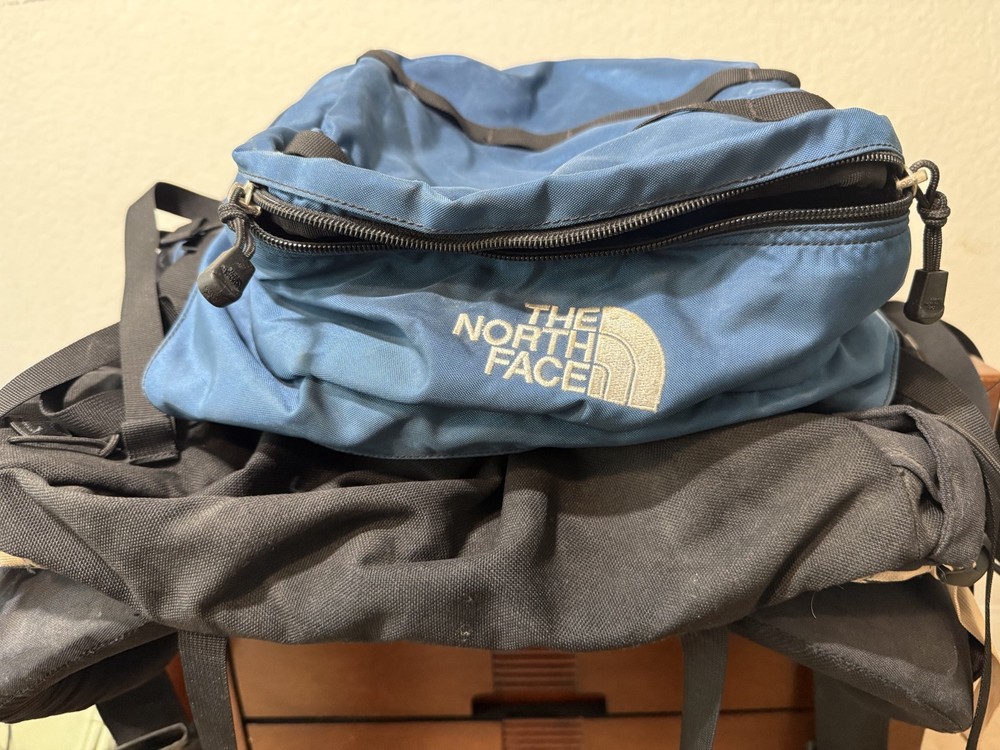 Northface Hiking Back Pack Stamina Internal Blue WOmens Frame Backpack W/M