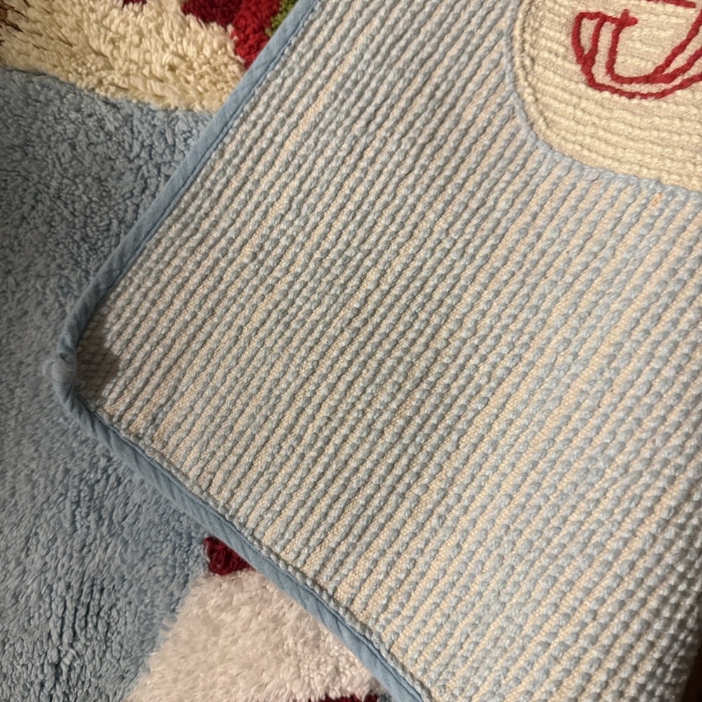 St. Nicholas Square NORTH POLE & CARDINAL SQUARE HOLIDAY BATH RUG Rare Pattern!