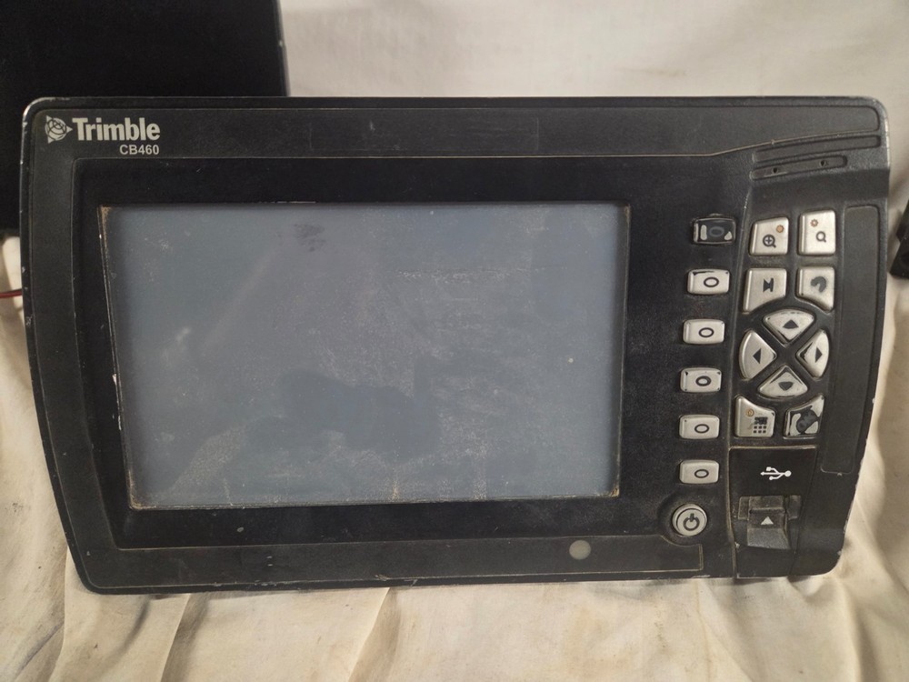 Trimble CB460