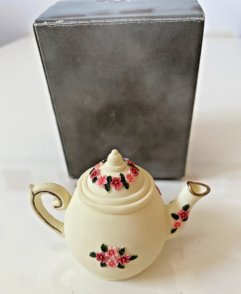 Tiny Tick-Tocks Mini Teacup Clock Vintage Westland Giftware 2000