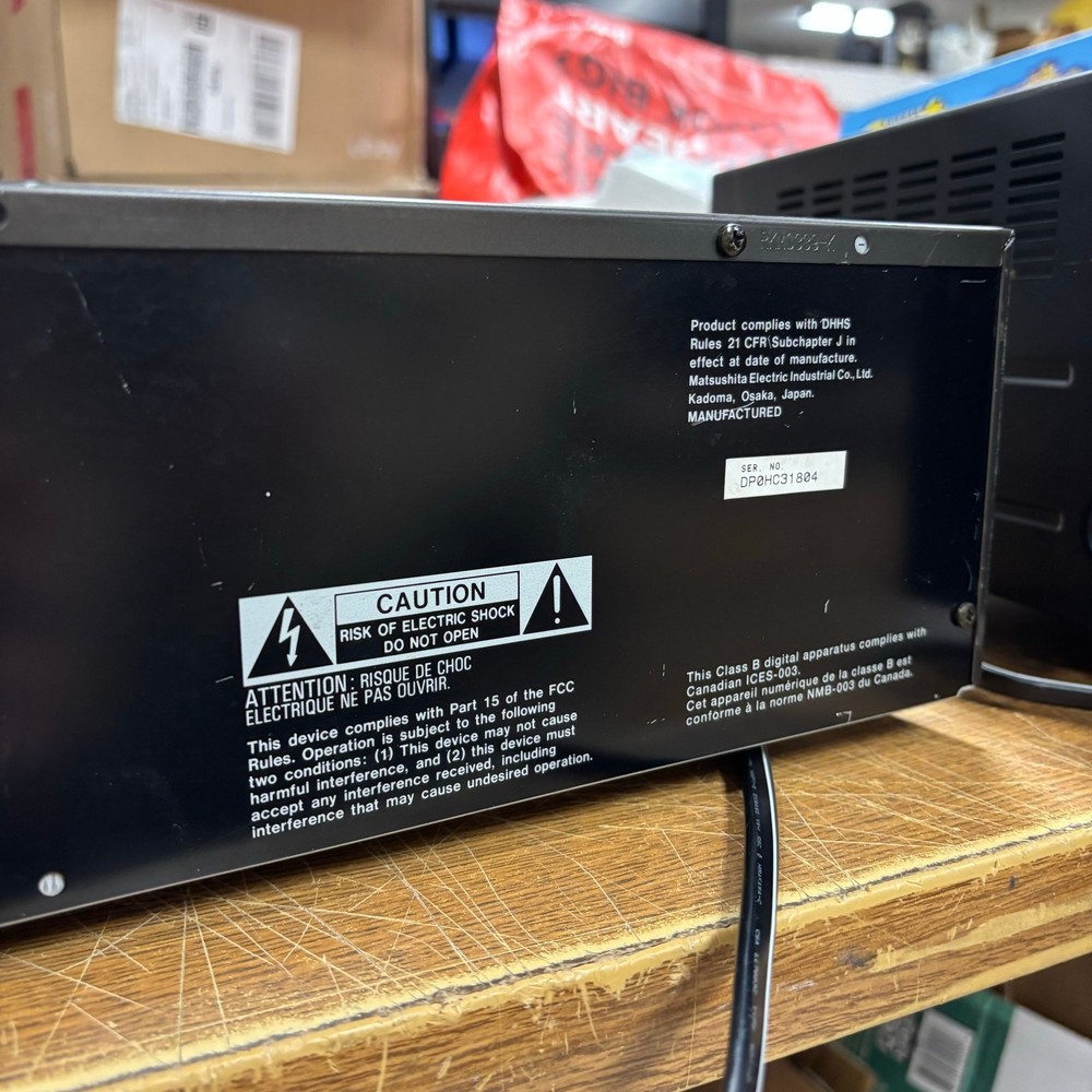 Technics SL-PD8 5 Disc Compact Disc Changer Without Remote Tested And Working