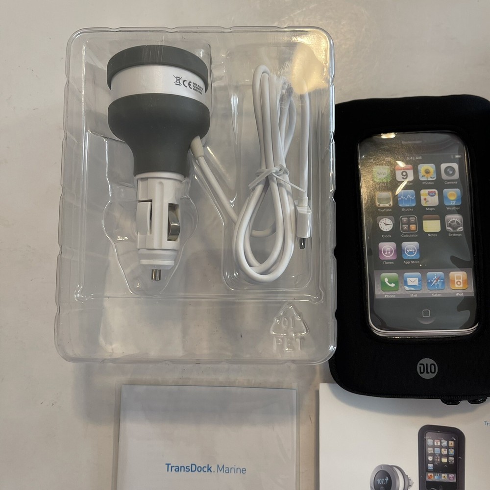 Splash resistant FM transmitter & charger for ipod 32 pin e10