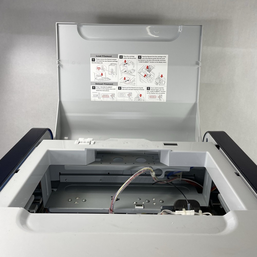 XYZprinting Da Vinci 1.0 3D Printer