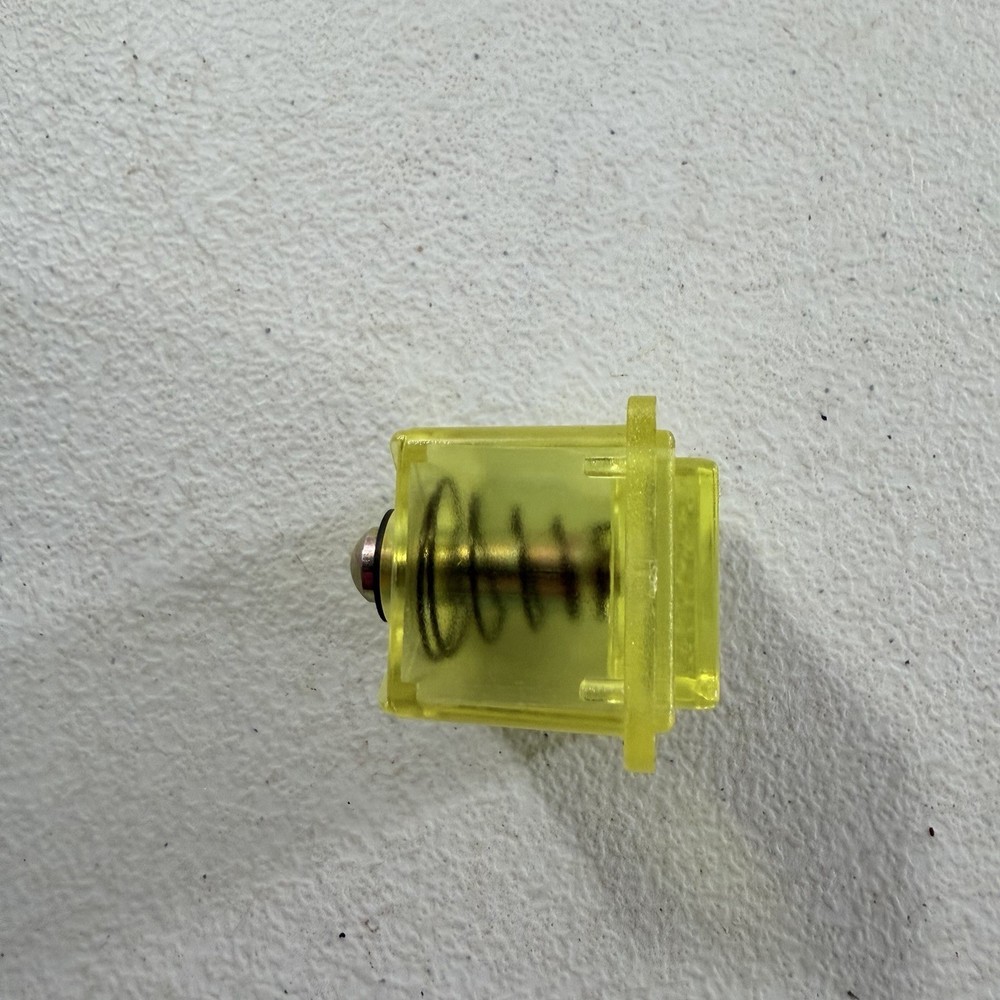 Happ $0.25 Coin Entry Pushbutton Yellow 42-0517-05