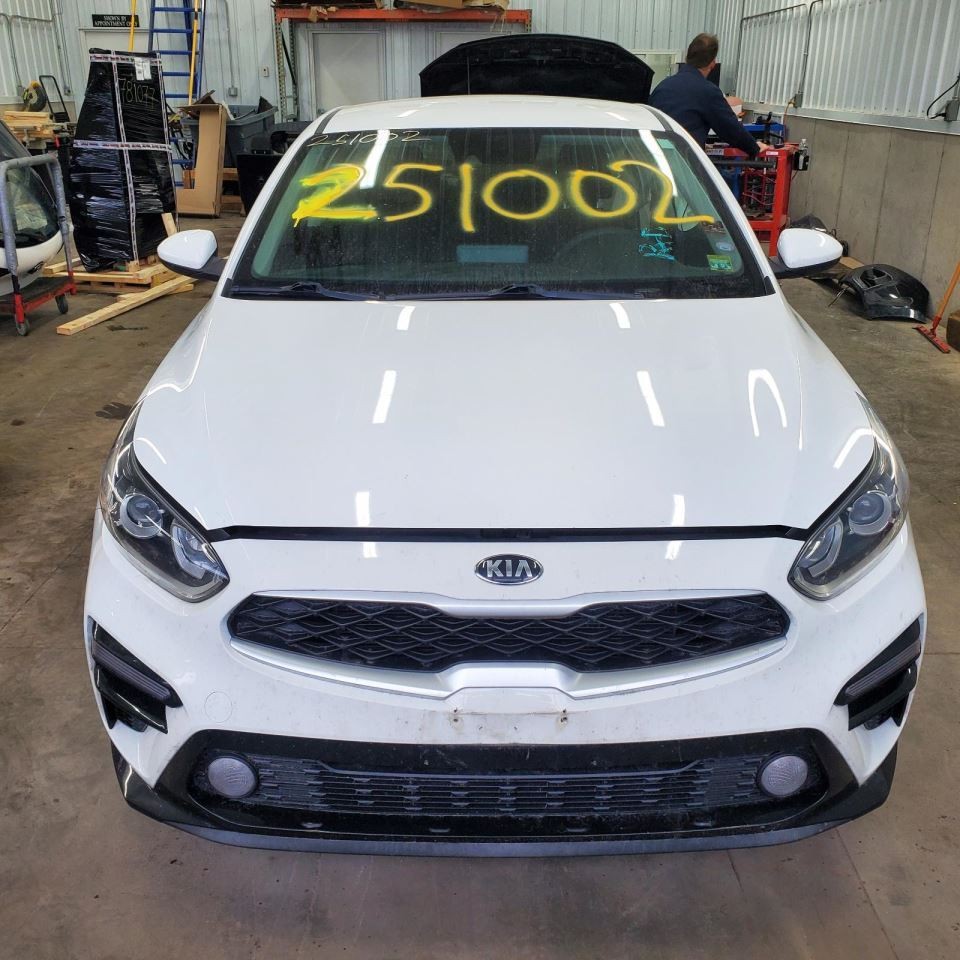 Camera/Projector Hatchback Camera Front Fits 19-24 FORTE 1164554