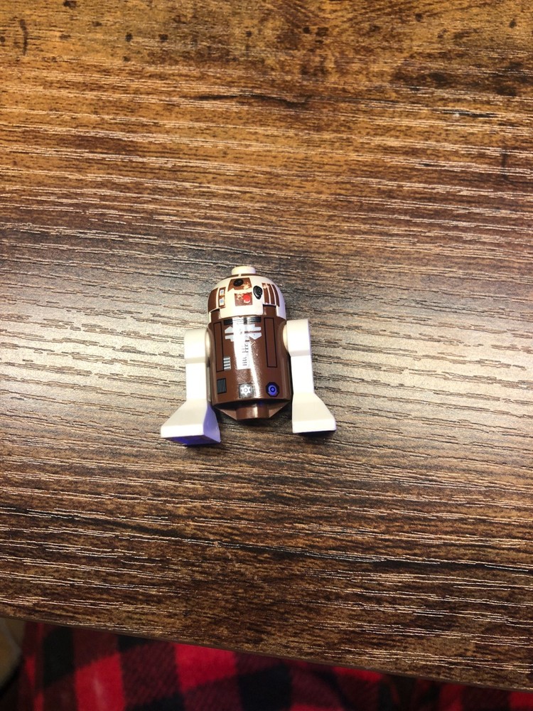 Lego Star Wars minifigure R2-X2
