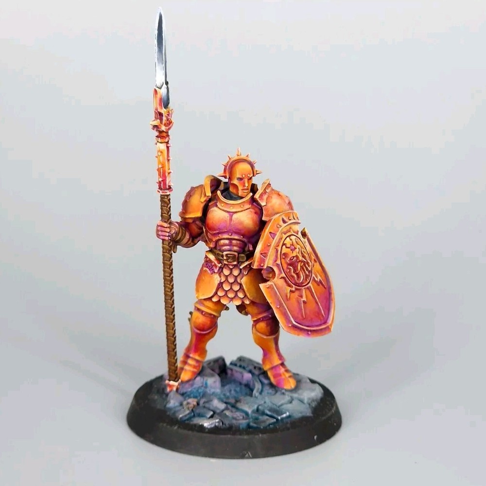 STORMCAST ETERNAL VINDICATOR- Warhammer-   Pro Painted.