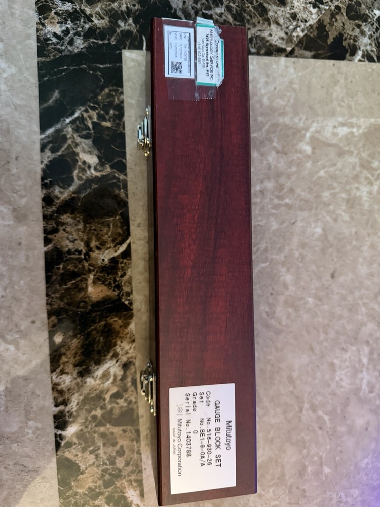 Mitutoyo 516-930-26 9pc Rectangular Micrometer Inspection Gage Block Set Grade 0