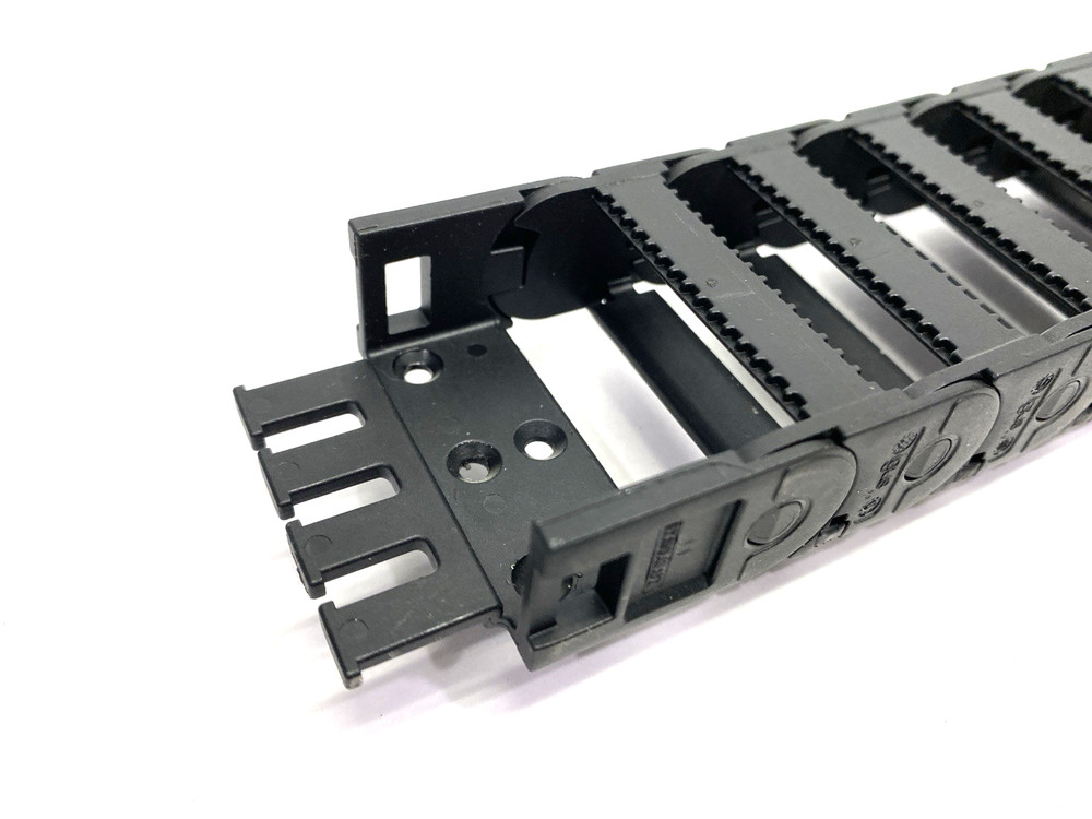 Igus E2.15.40.048 E-Chain Assembly 39" Length