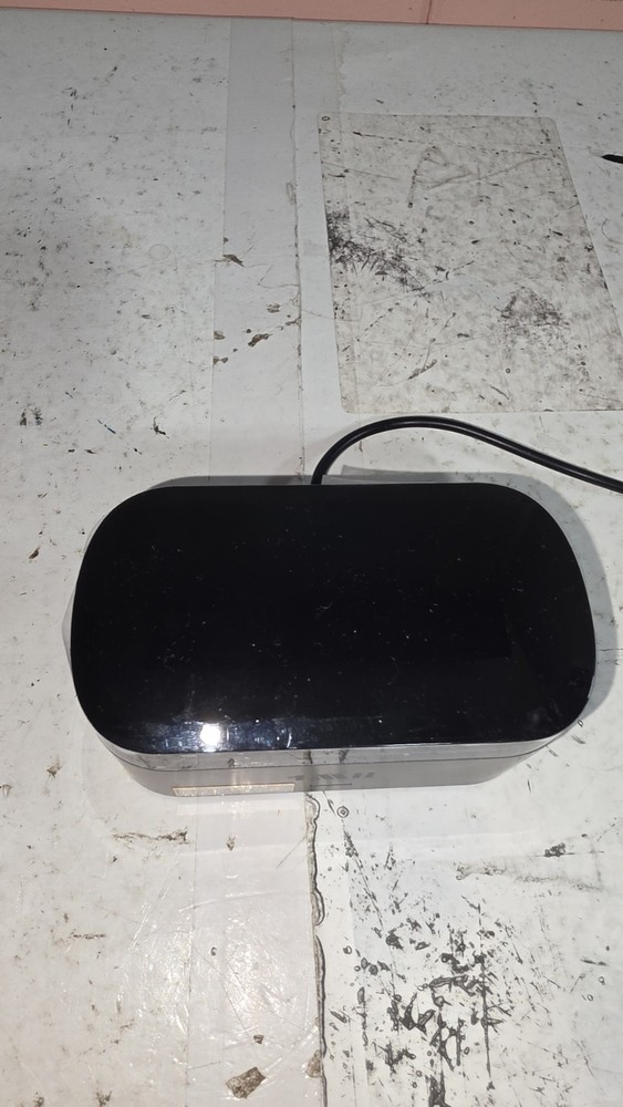 1Mii Wireless Earbuds E3Pro Transmitter Set For TV New w/ charging base