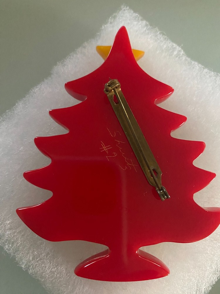 Bakelite Christmass Tree Shultz Book piece