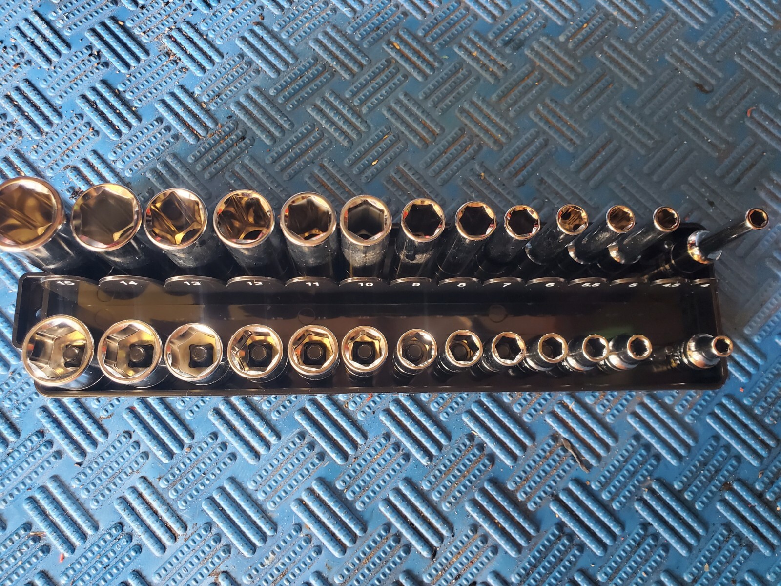 MATCO Tools Silver Eagle 26 Pc 1/4 dr Metric Socket Set Deep and Shallow NEW