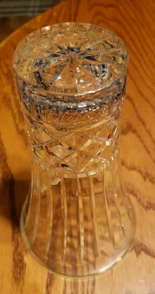 Samodor Crystal Vase 9" Tall 5.5 " Diameter