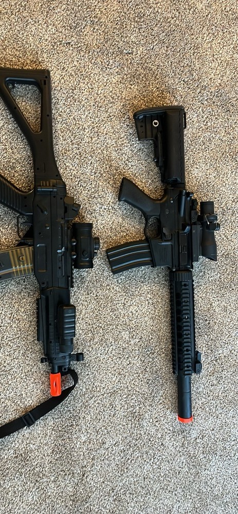 Airsoft/plastic BB Guns