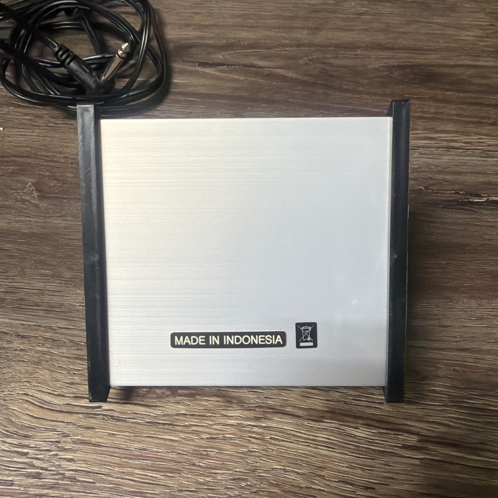 Fender FM65DSP and Super-Champ XD Footswitch Two-Button Footswitch