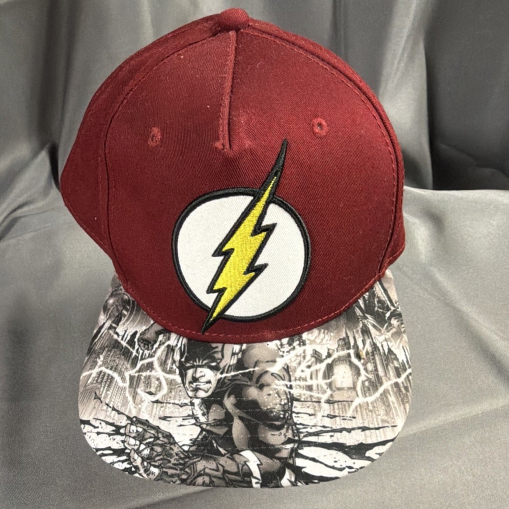 DC Comics The Flash Snapback Hat Red 2016 Comic Artwork Brim Superhero Cap