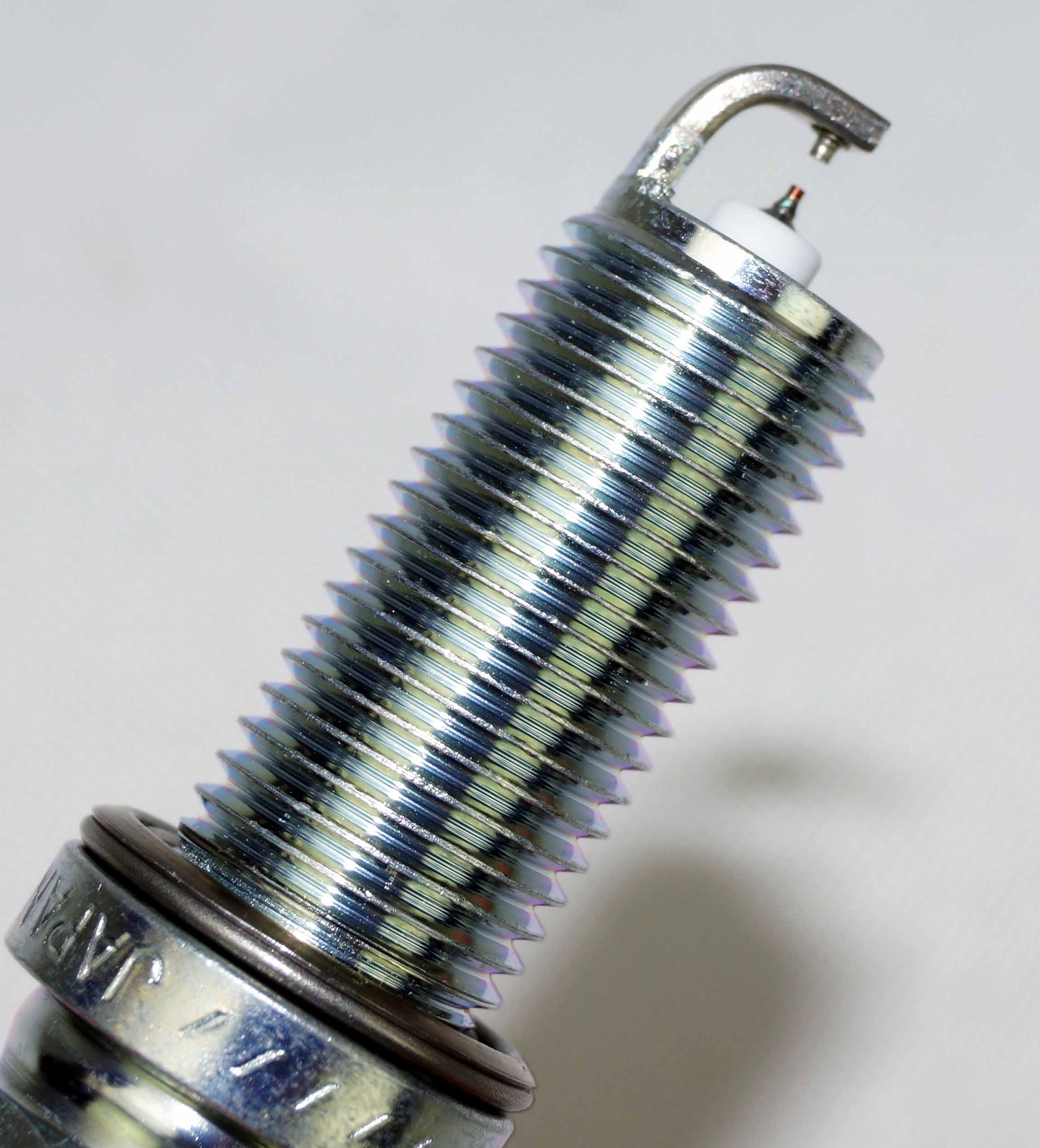 Pack of 4 NGK 92274 Ruthenium HX Spark Plugs LKAR7AHXS