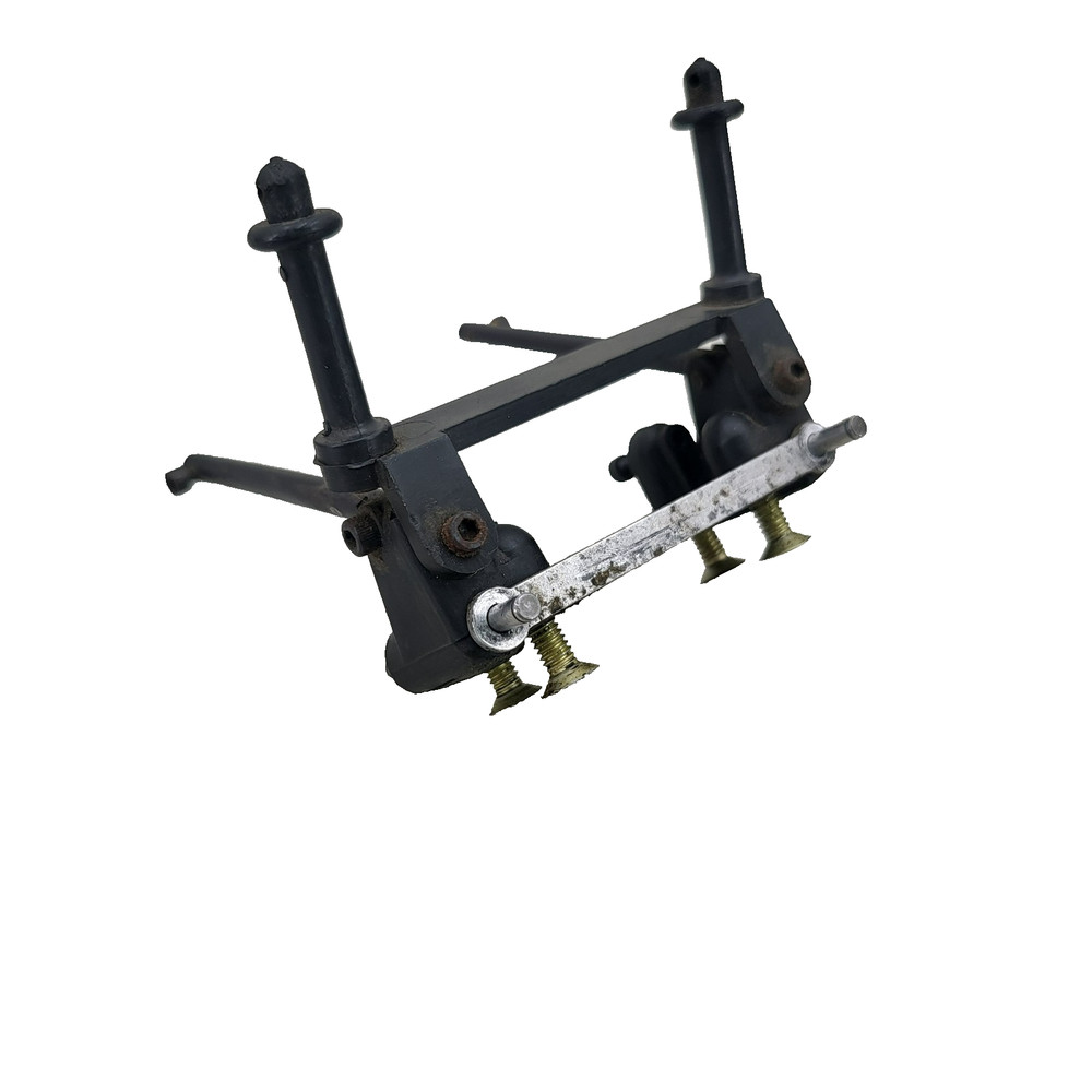 Team Associated RC10 GT front bulkhead w/ hardware, brace, body posts