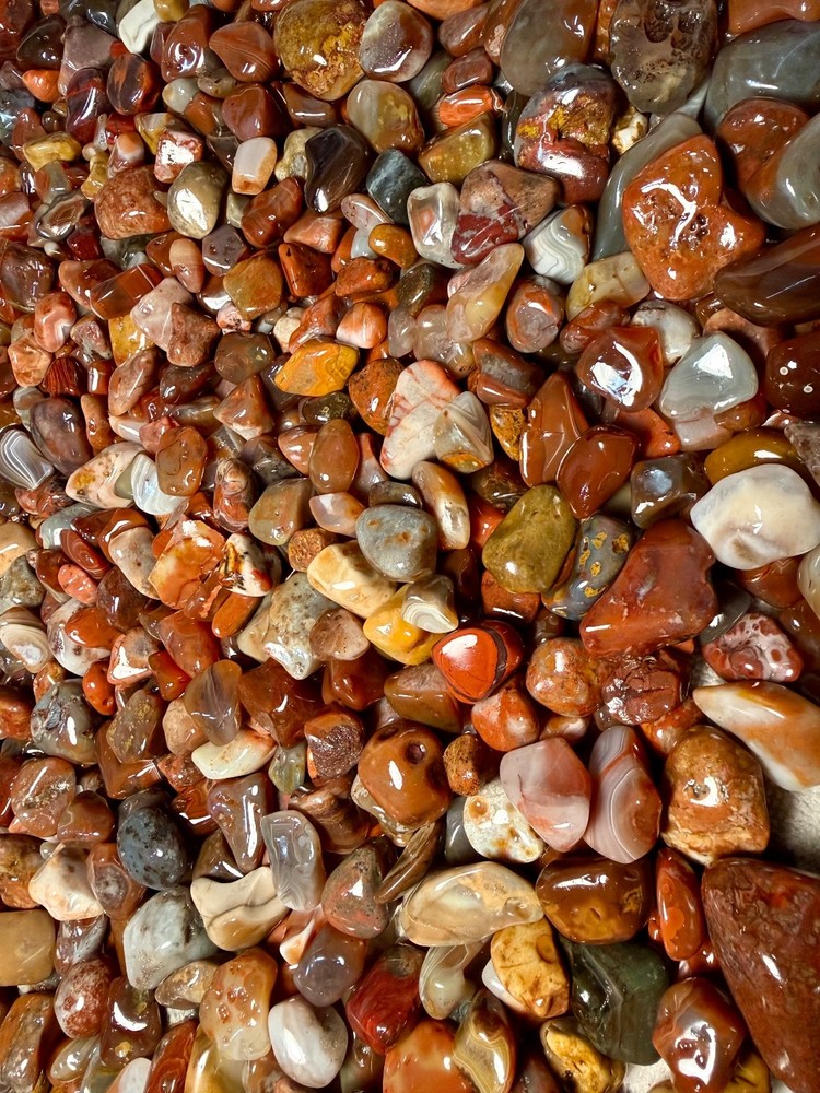 16oz LAKE SUPERIOR AGATE / JASPER MIX POLISHED RANDOM GROUP
