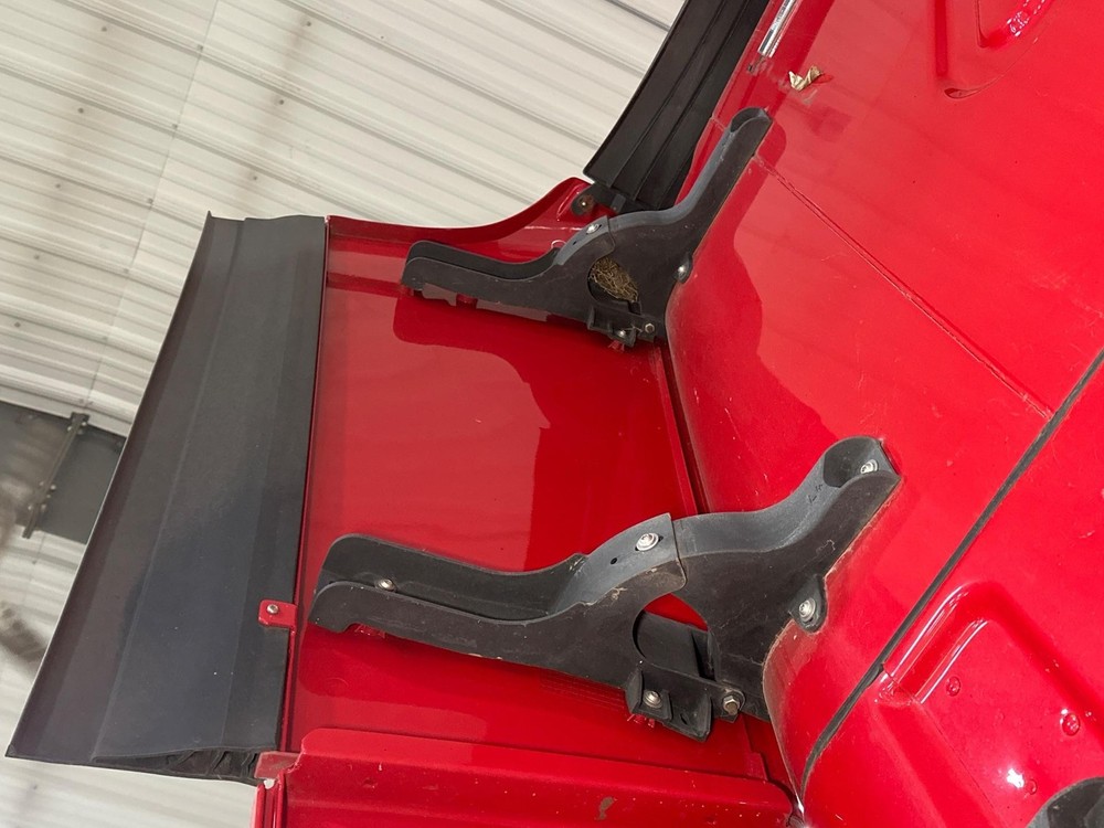 2012-2026 Freightliner CASCADIA RED Left UPPER Side Fairing/Cab Extender - Used