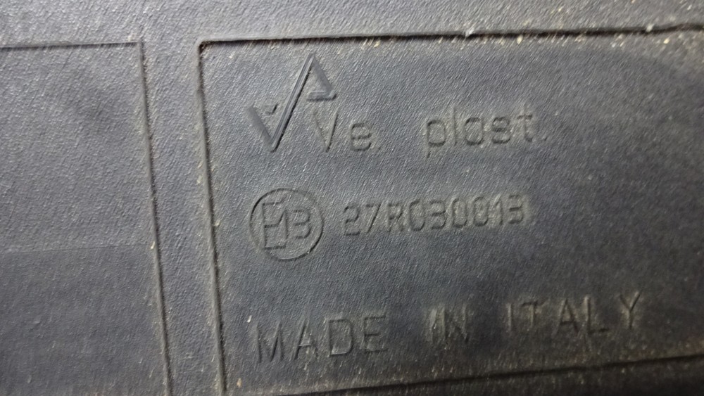 Warning Triangle 27R030013