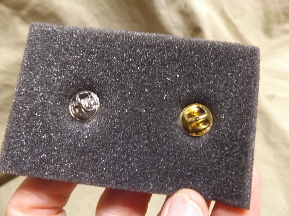 Vintage Enamel GEMINI 5 & DISCOVERY 7 Space Program Pins NASA