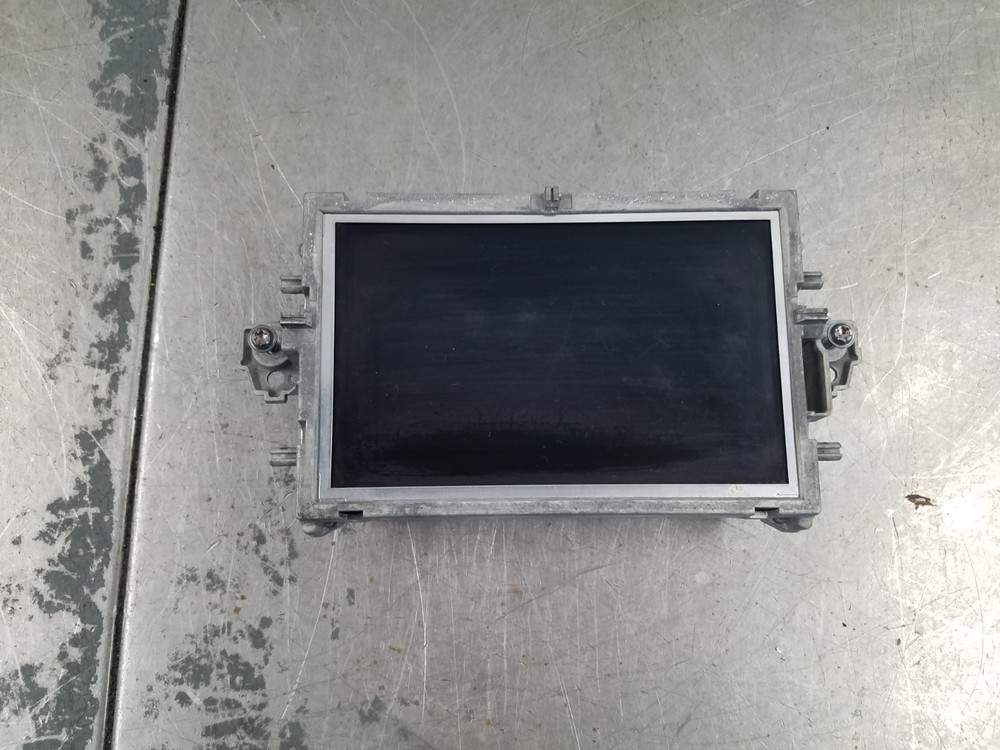 2012 Mercedes AMG CLS 63 Navigation Display Screen #8399 K4