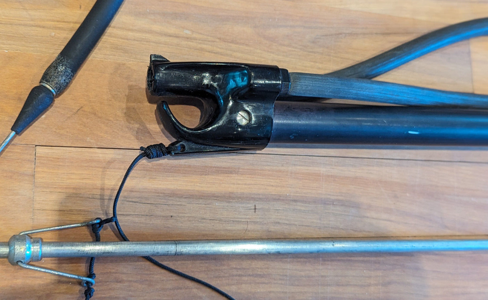 Vintage 1970's BEUCHAT SUB Speargun
