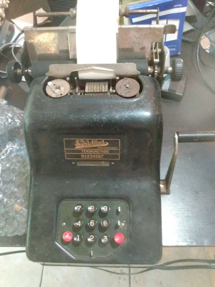 Sundstrand Adding Machine 7020-52
