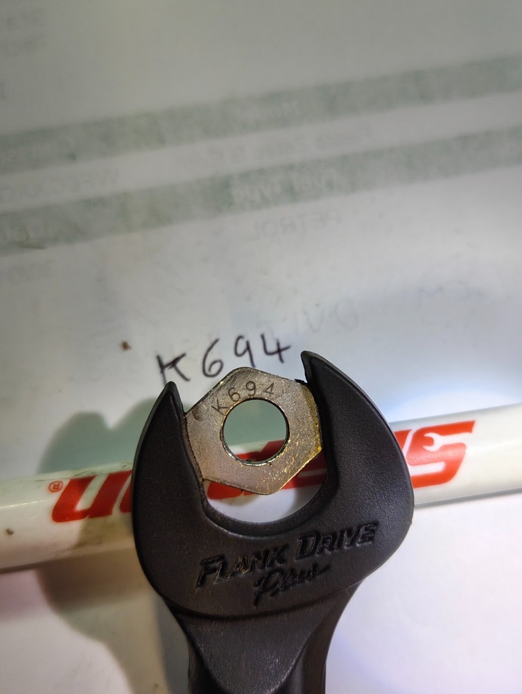 Snap On tool box key K694, 694. Key used.