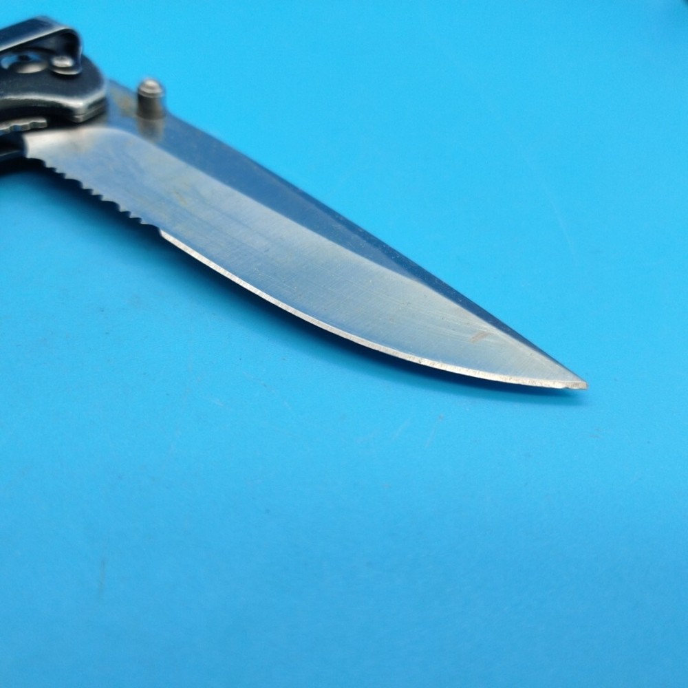 SMITH & WESSON SW607S Pocket Knife c