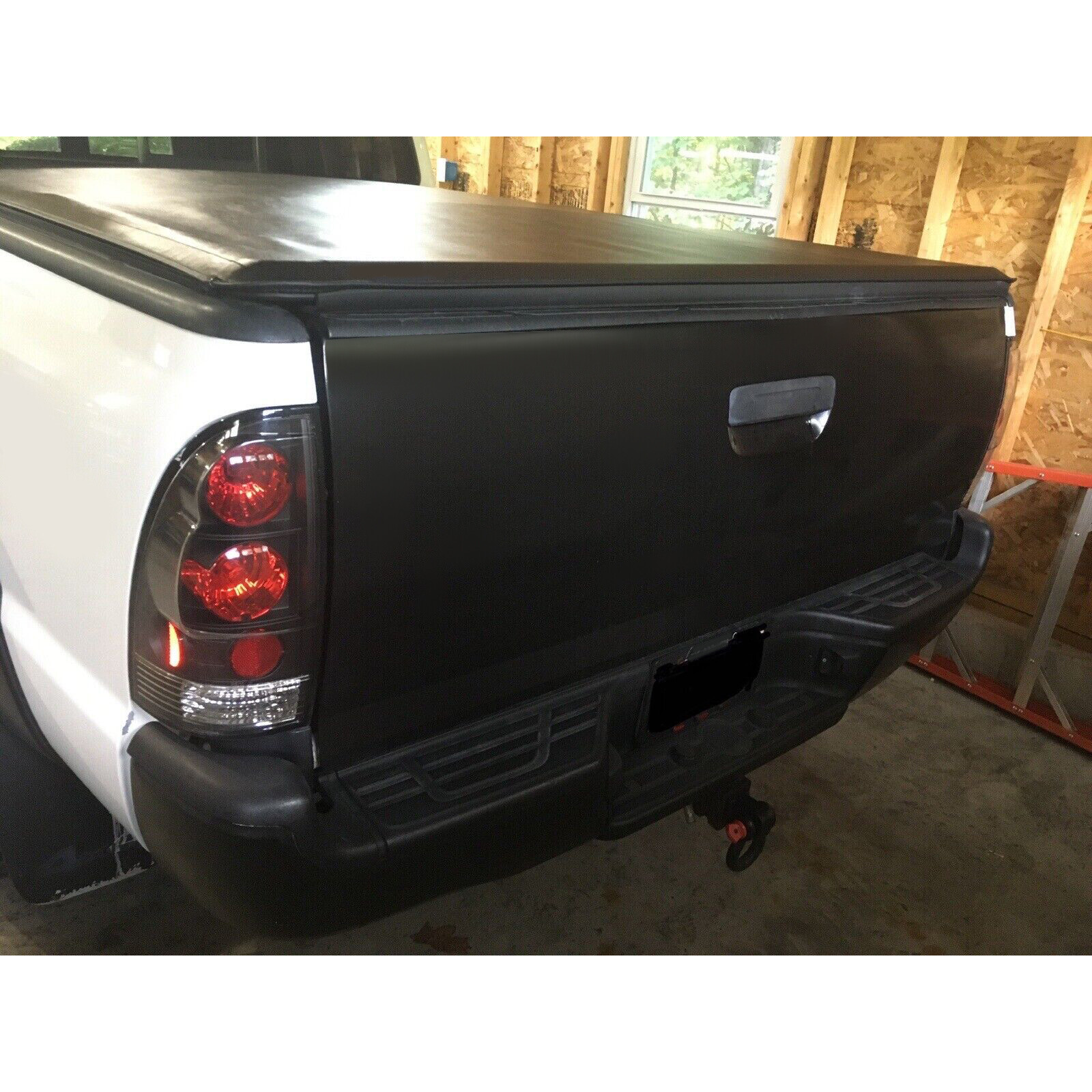 For Toyota Tacoma 2005-2015 Rear Tailgate NEW Painted Black Steel Tail Gate