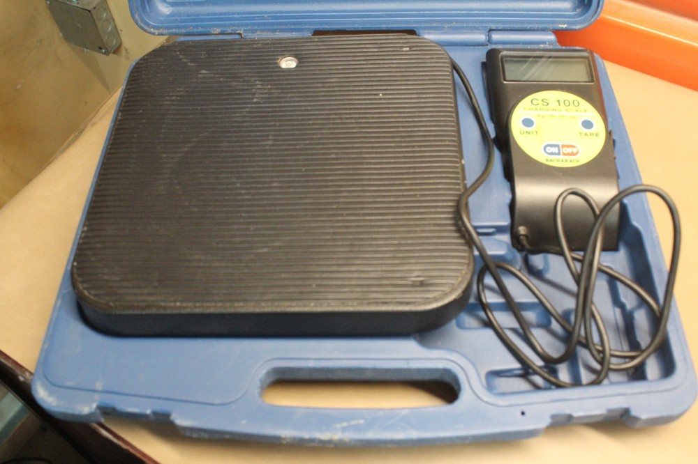 Bacharach CS100 Electronic Refrigerant Charging Scale Portable W/ Case READ