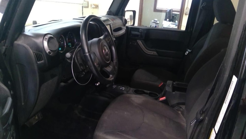 WRANGLER 2014 Battery Tray 1866106