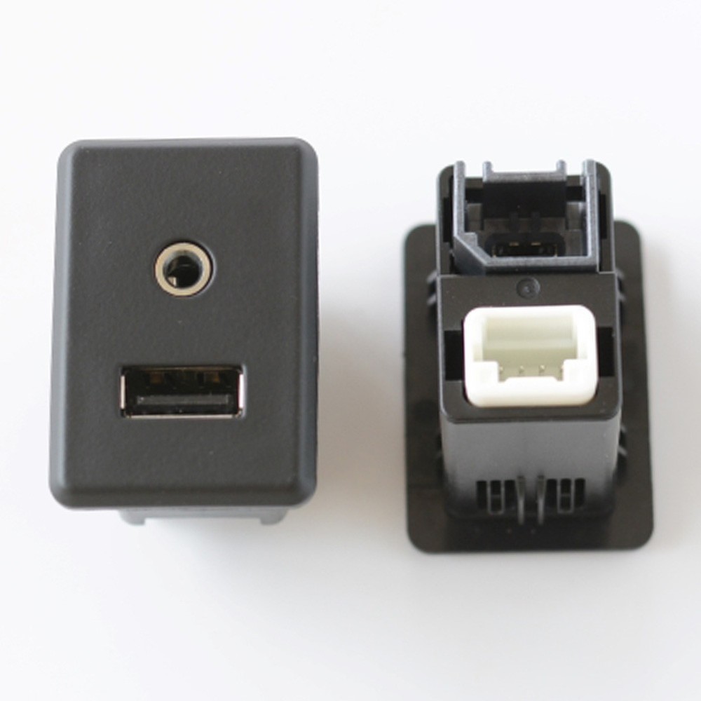 USB AUX Interface Panel Socket for Nissan Versa 2015 2017 Center Console Fit