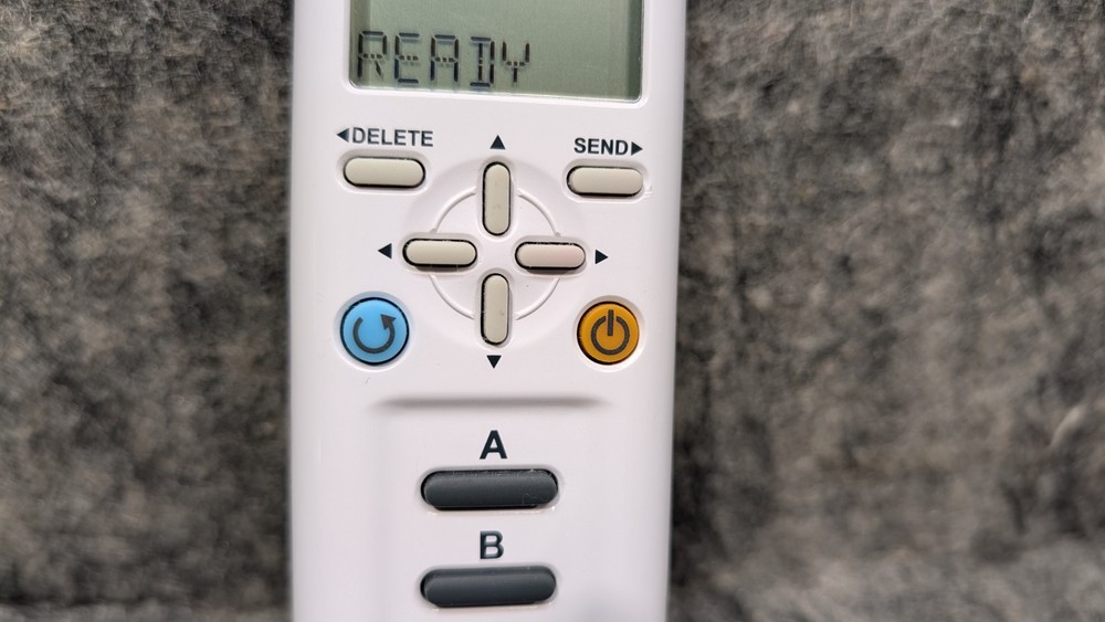 iClicker 2 Student Response Remote Tested Working Batteries Included 🔥Works🔥
