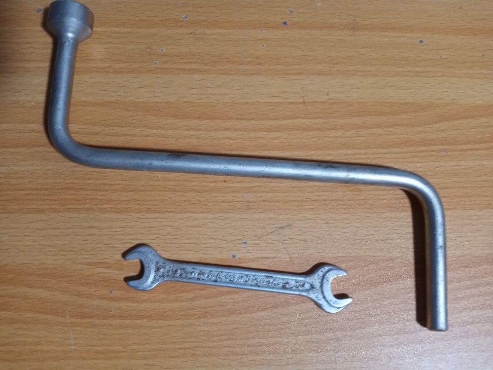 Bmw E39 E46 E90 E60 Lug Nut Wrench 17mm Heyco 12mm 13mm Wrench Tools