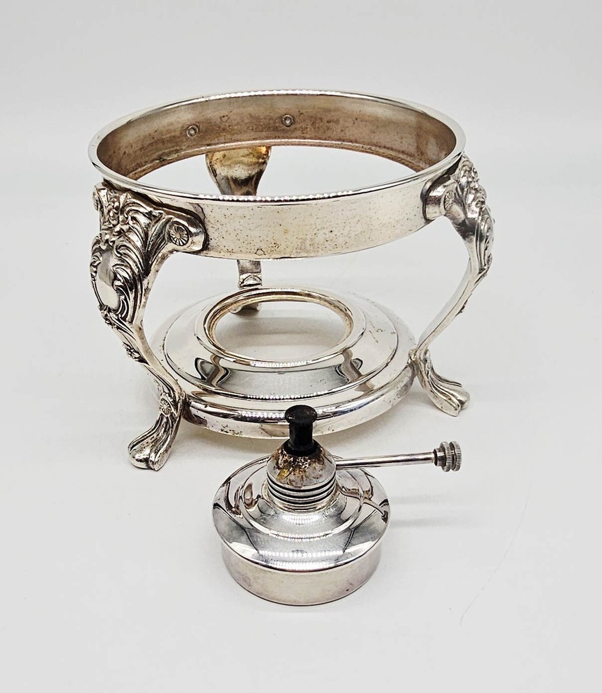 Sheridan Serving Covered Dish 2 QT Pyrex Chafing Stand + Burner Silverplate