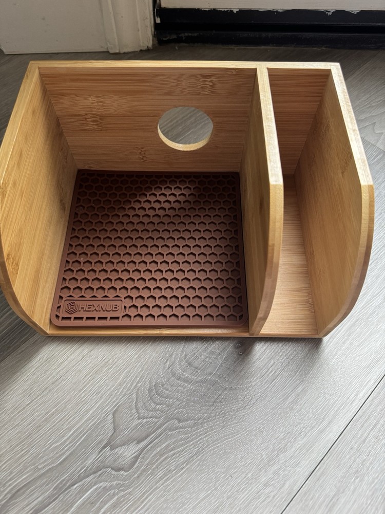 Hexnub Caddy For A Pour-over Coffee Maker