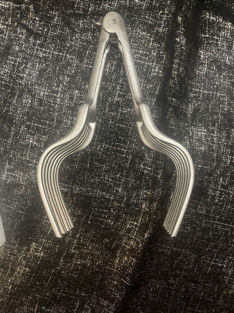 Tonsil APPLE SLICER SILVER metal dc7