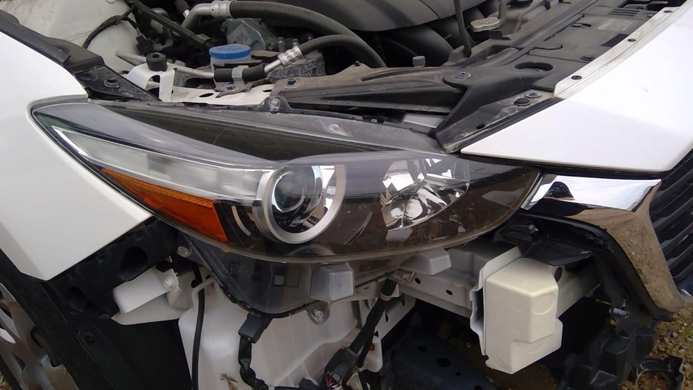 Used Telematics Interface Module fits: 2017 Mazda 3 Communication bluetooth conn