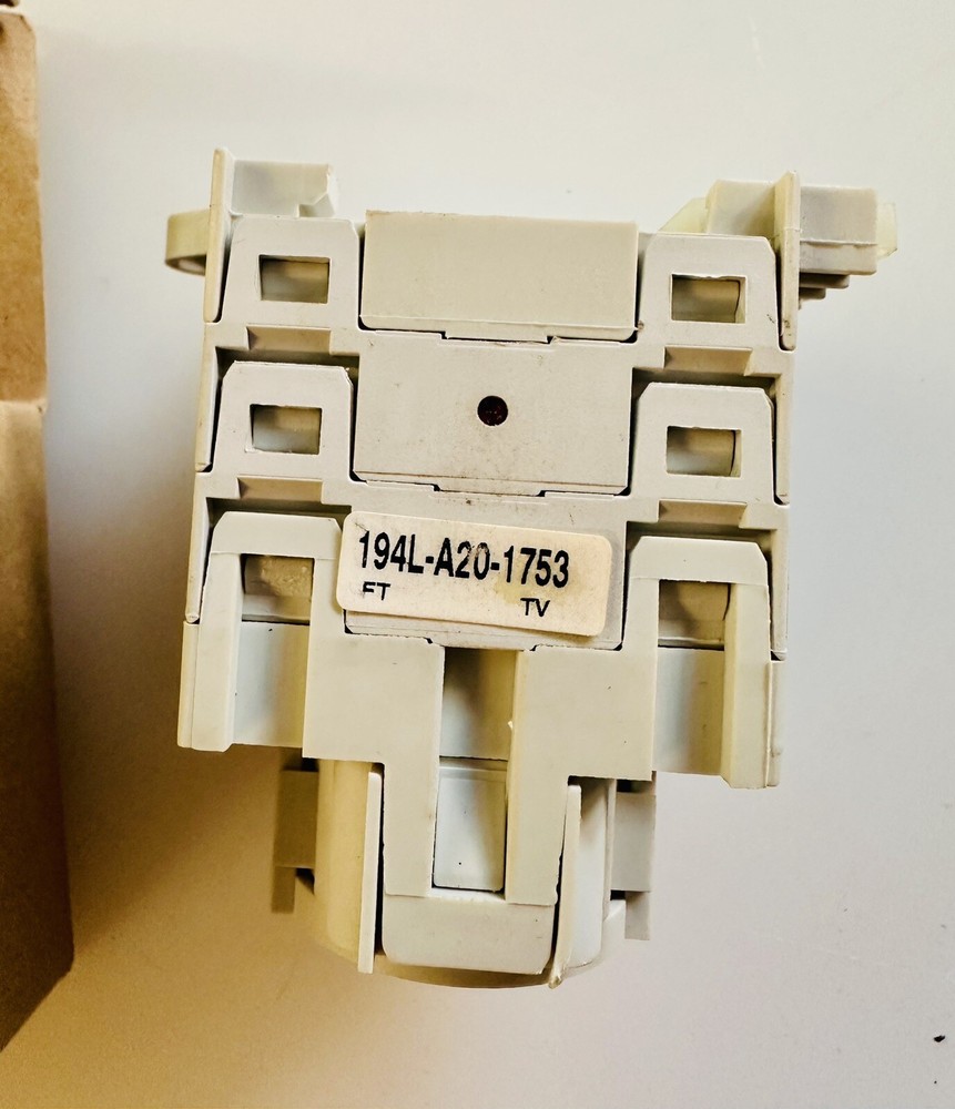 Allen Bradley Switch 194L-A20-1753
