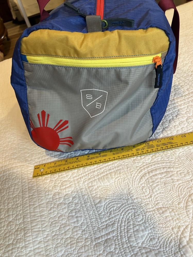 cotopaxi duffle bag 25 liters Excellent!