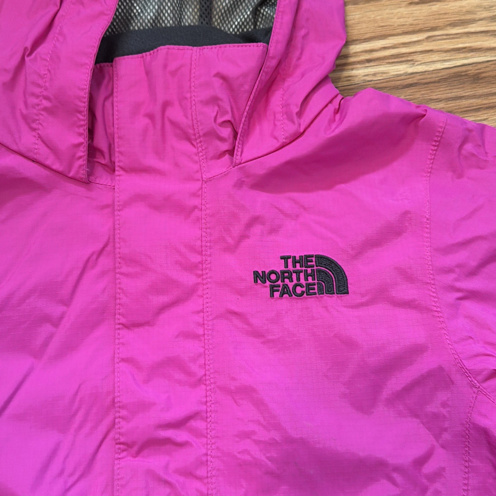 The North Face Rain Jacket Girls Small 7/8 Hyvent Pink Waterproof Hooded