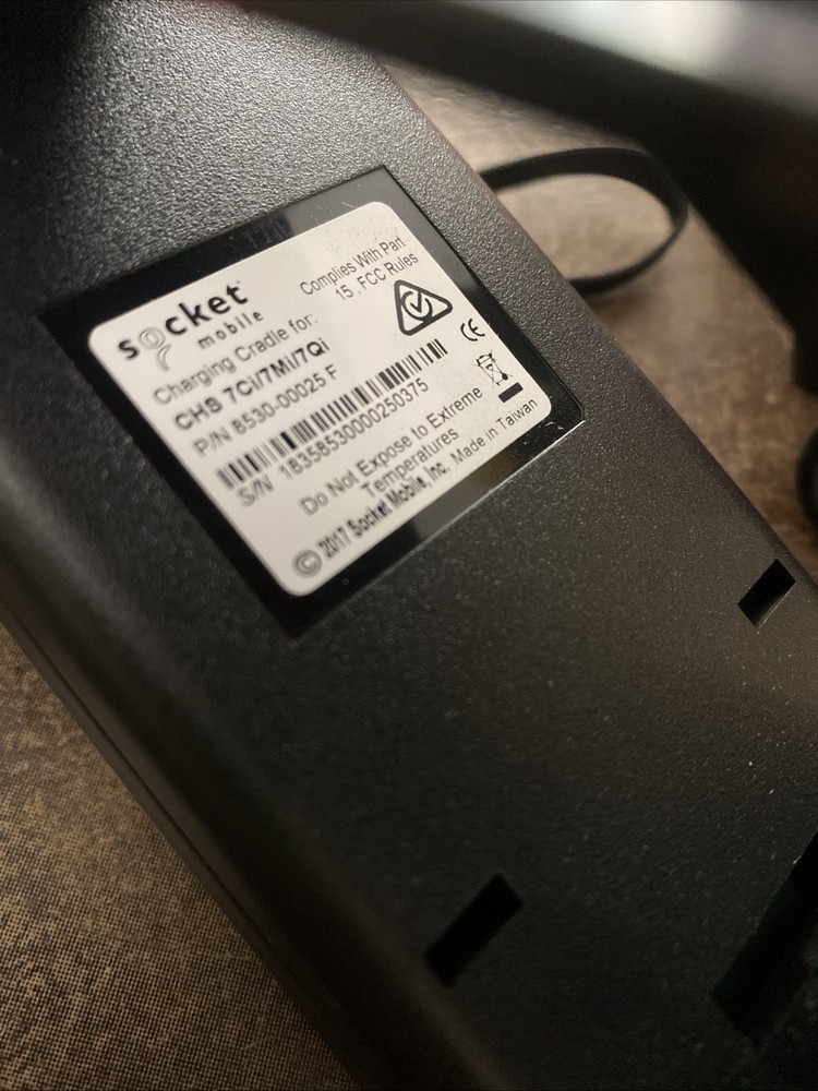 Socket Mobile CHS 7Mi Barcode Scanner With Charging Base And Cord