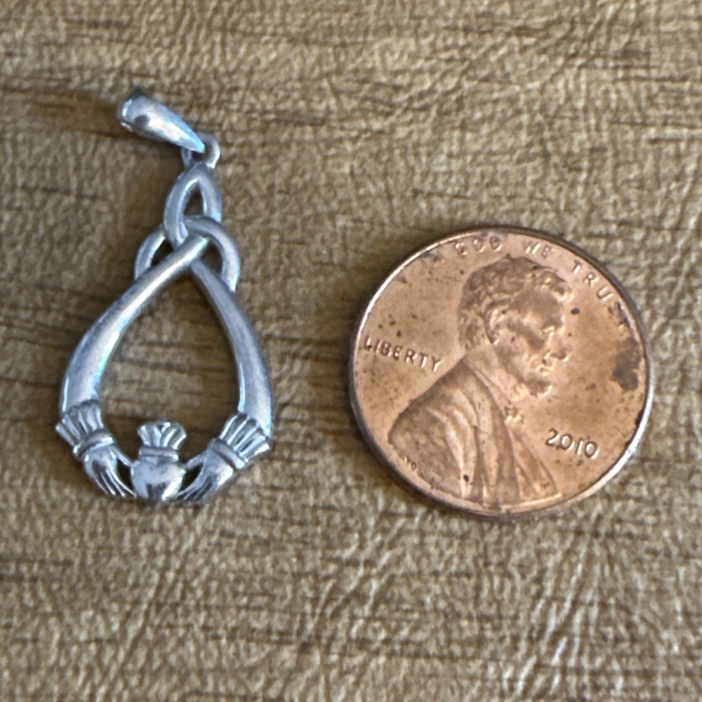 Sterling Silver Claddagh Trinity Celtic Pendant Signed Solver