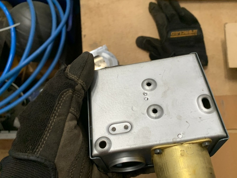 Penn 1272 Temperature Controller - NIB