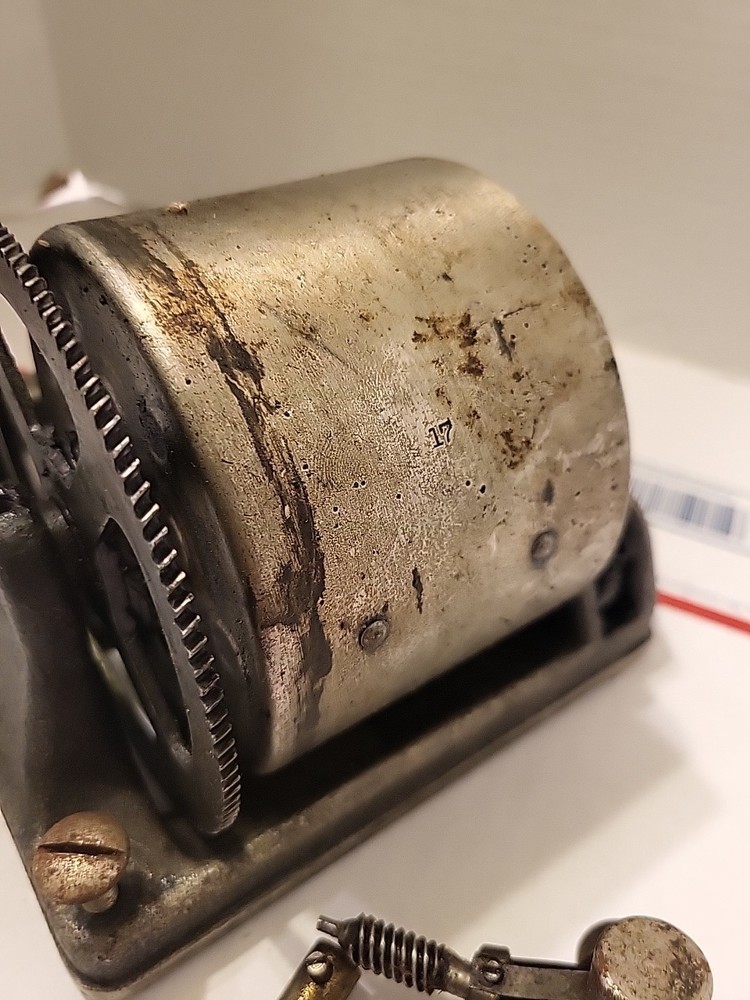 Victor Talking Macine Co. VV-210 VICTROLA Motor Untested